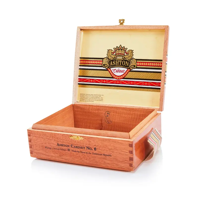 'Ashton' Cabinet-Design Wooden Cigar Box (A+D Grade) 1